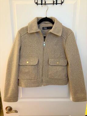 Zara Women’s Tan Cropped Utility Jacket - Size Medium